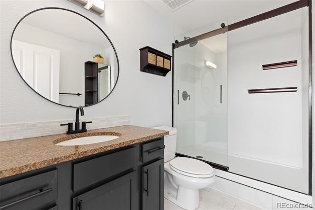 100 Park Avenue W Unit: 1403
