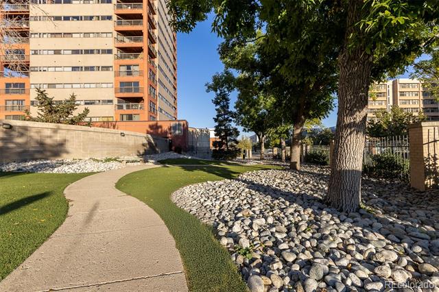 100 Park Avenue W Unit: 1403