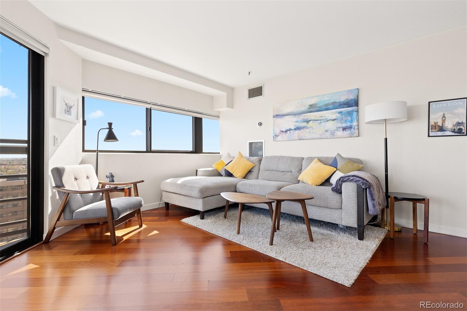 100 Park Avenue W Unit: 1403