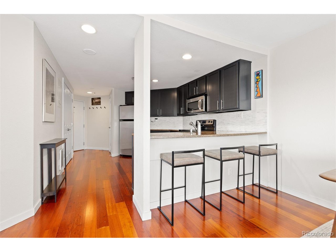 100 Park Ave W 1403