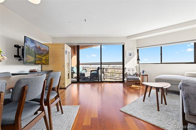 100 Park Avenue W Unit: 1403