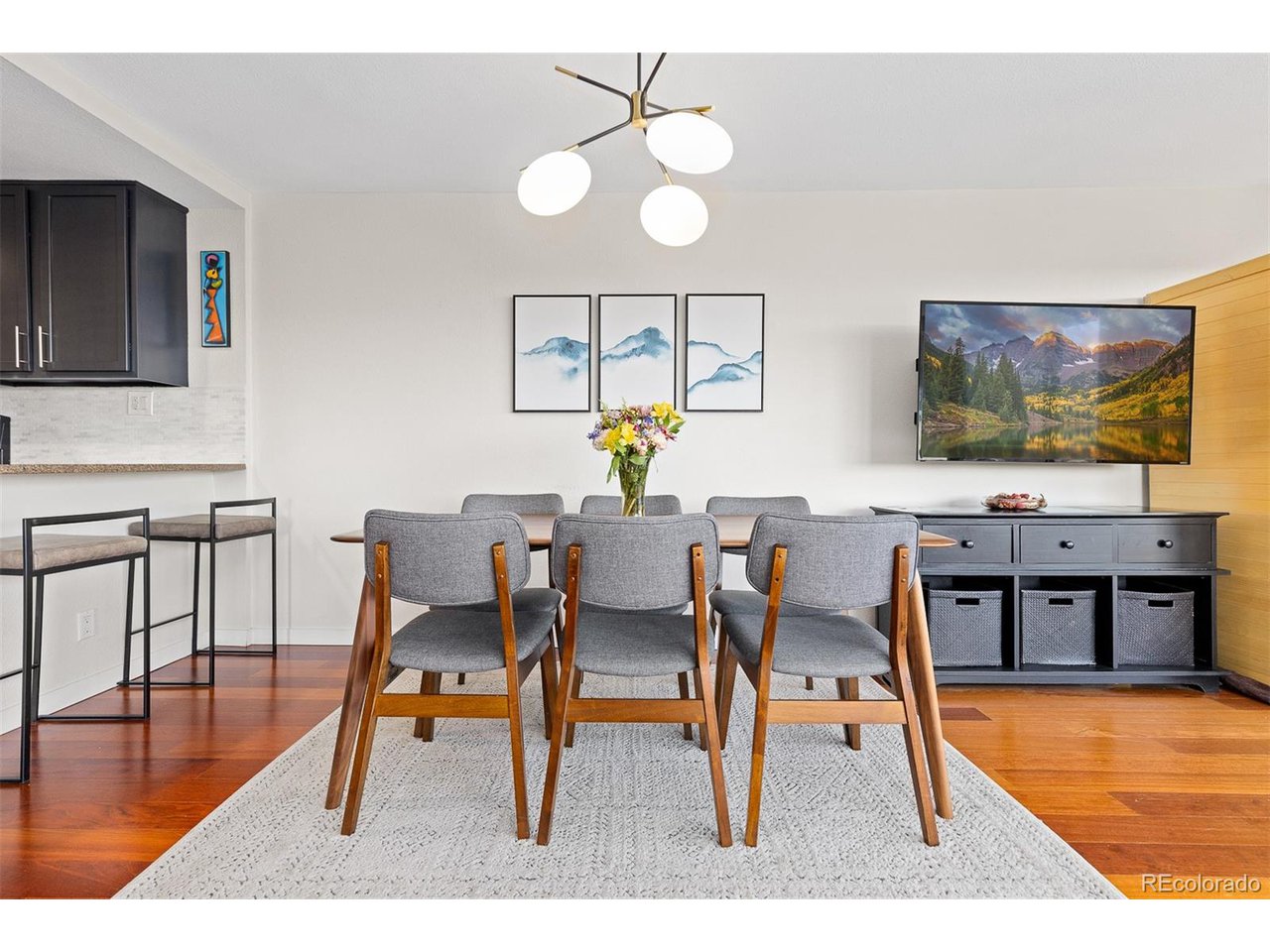 100 Park Ave W 1403