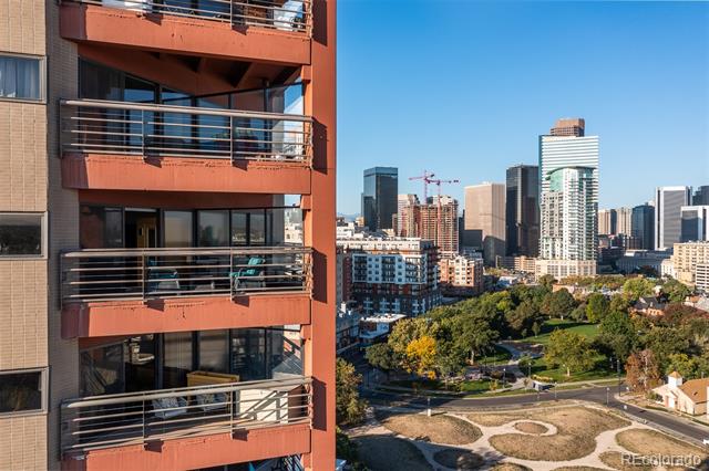 100 Park Avenue W Unit: 1403