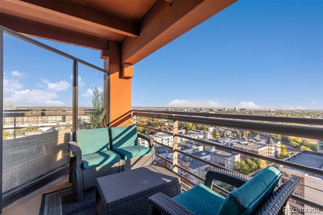 100 Park Avenue W Unit: 1403