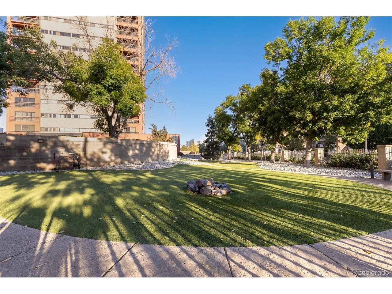 100 Park Ave W 1403