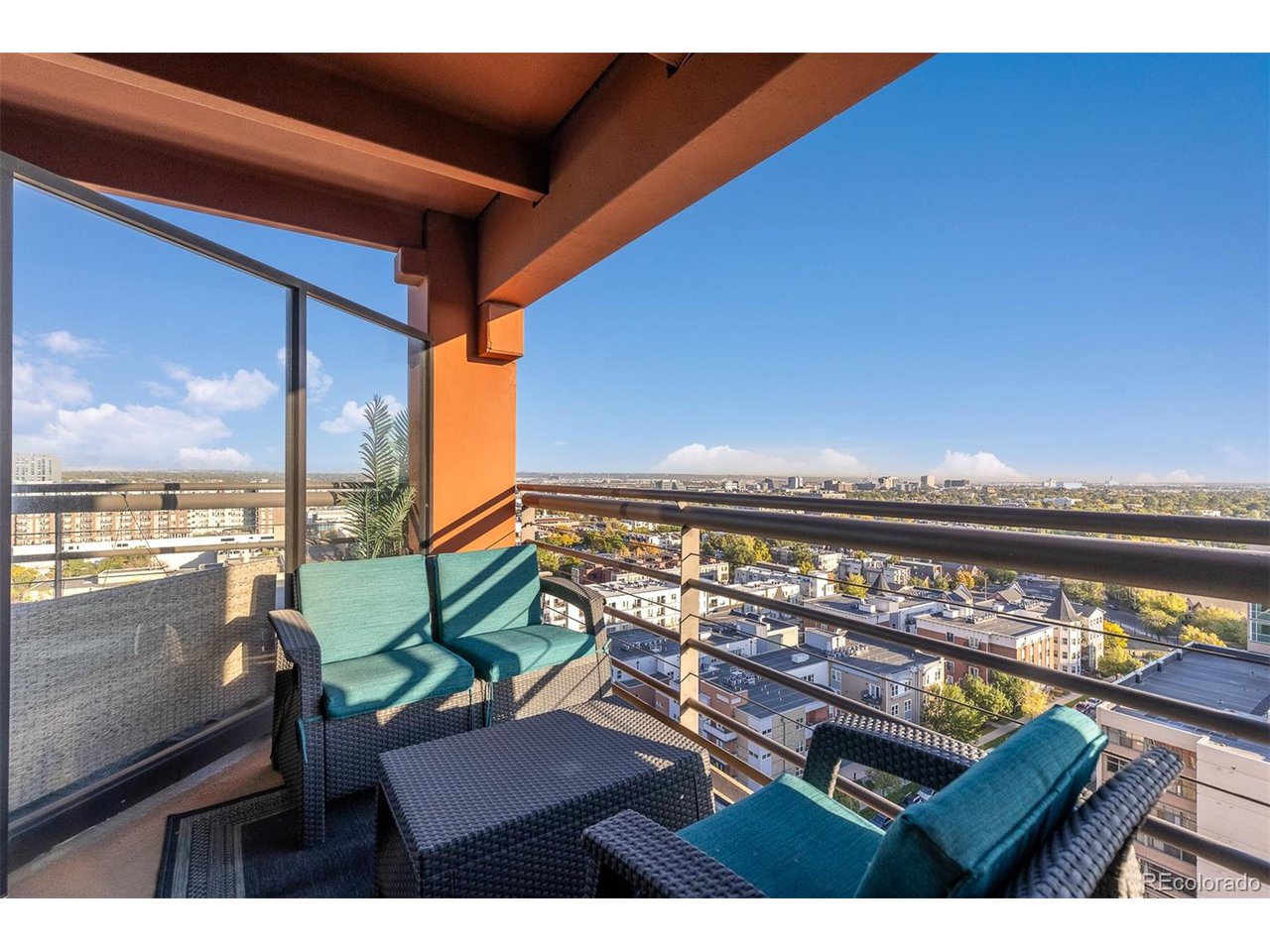 100 Park Ave W 1403