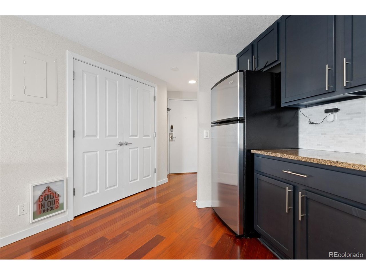 100 Park Ave W 1403