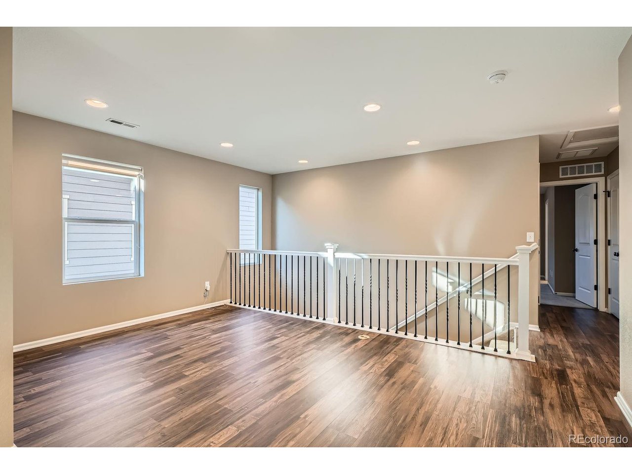 9535 E Alabama Cir