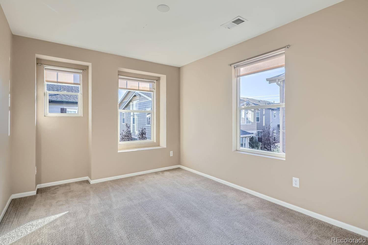9535 E Alabama Circle