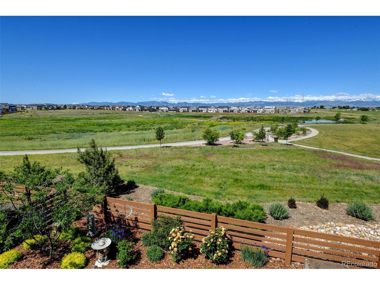 890 Flora View Dr