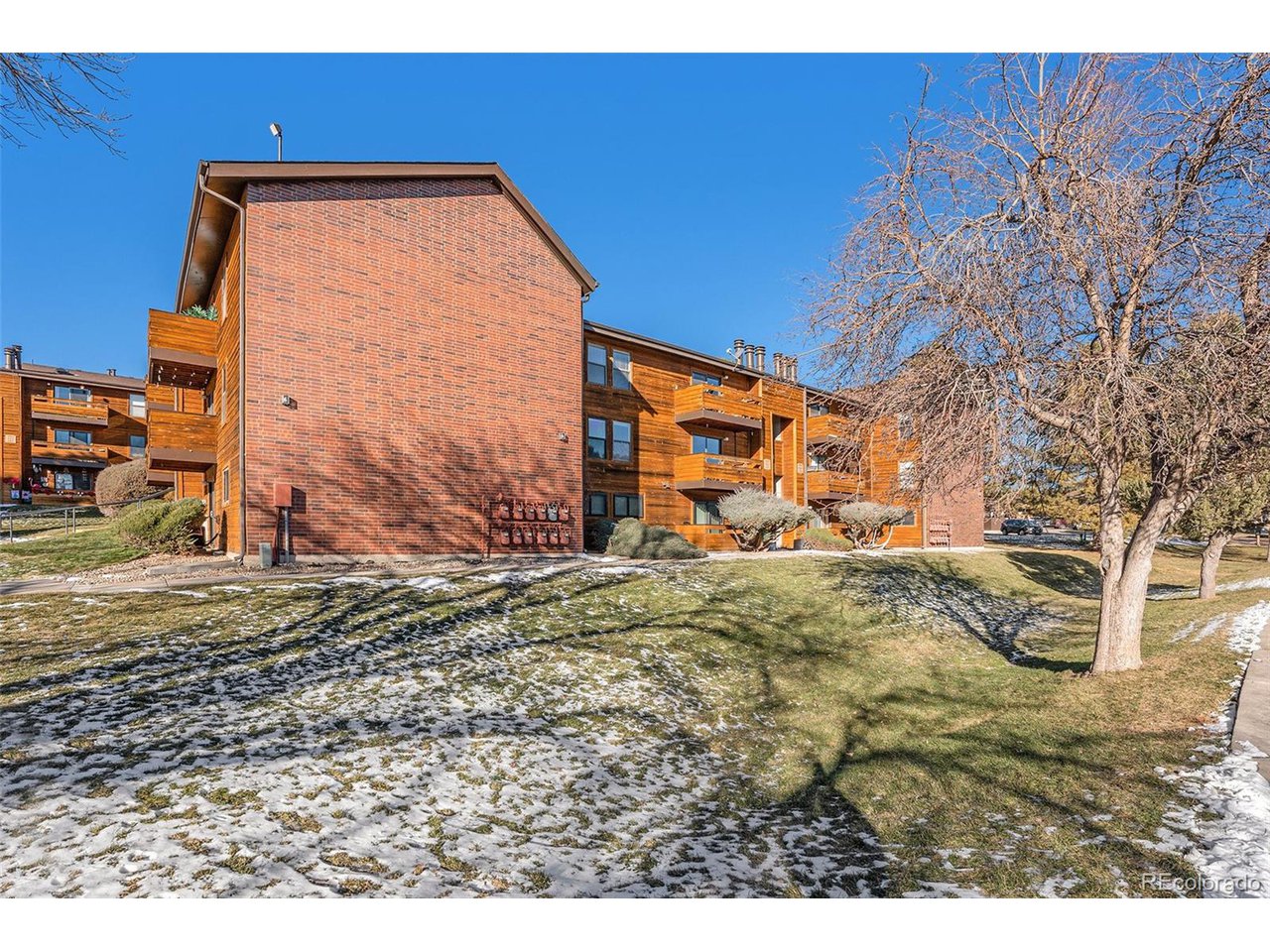 331 Wright St 7-205
