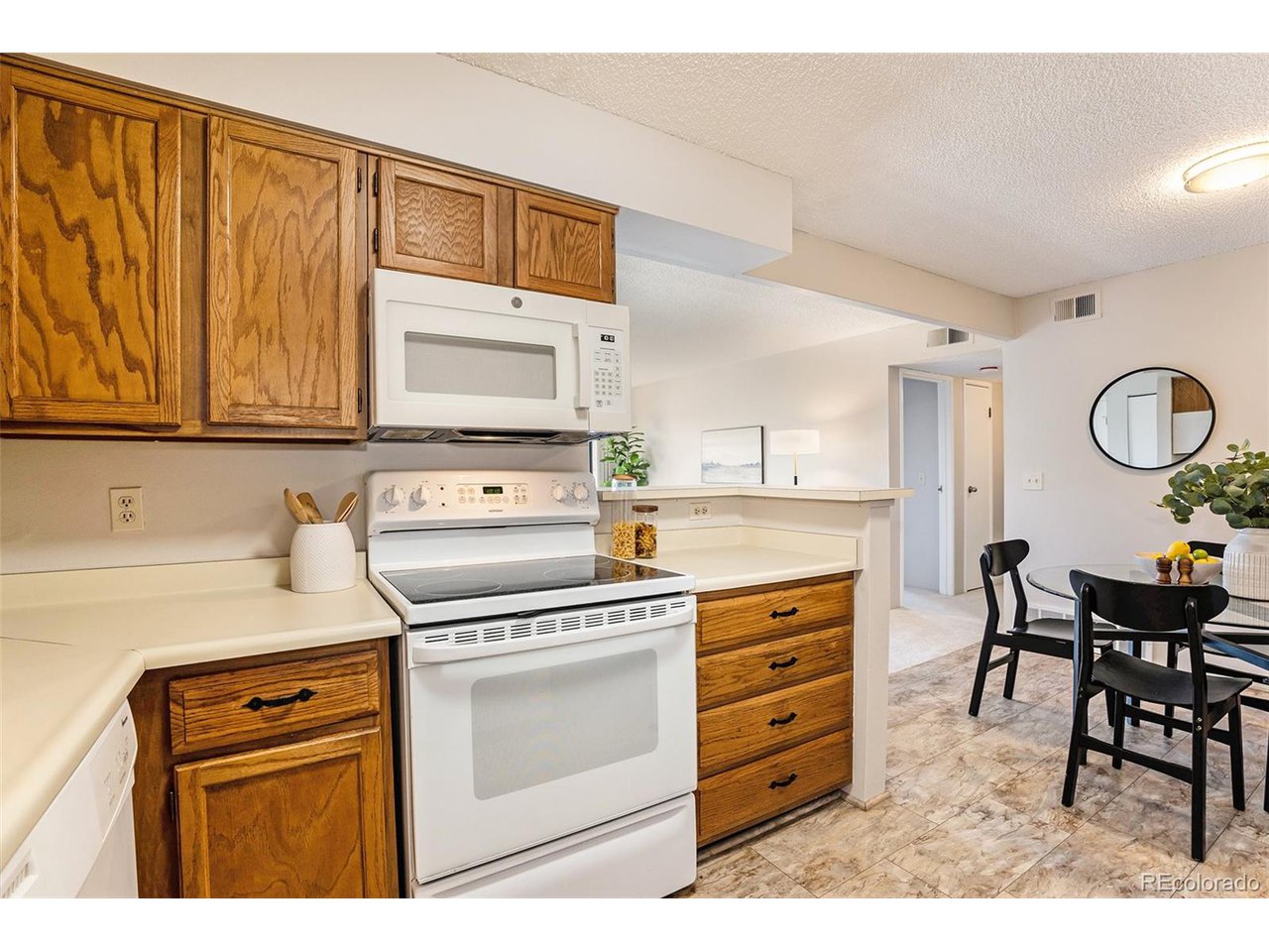 331 Wright St 7-205