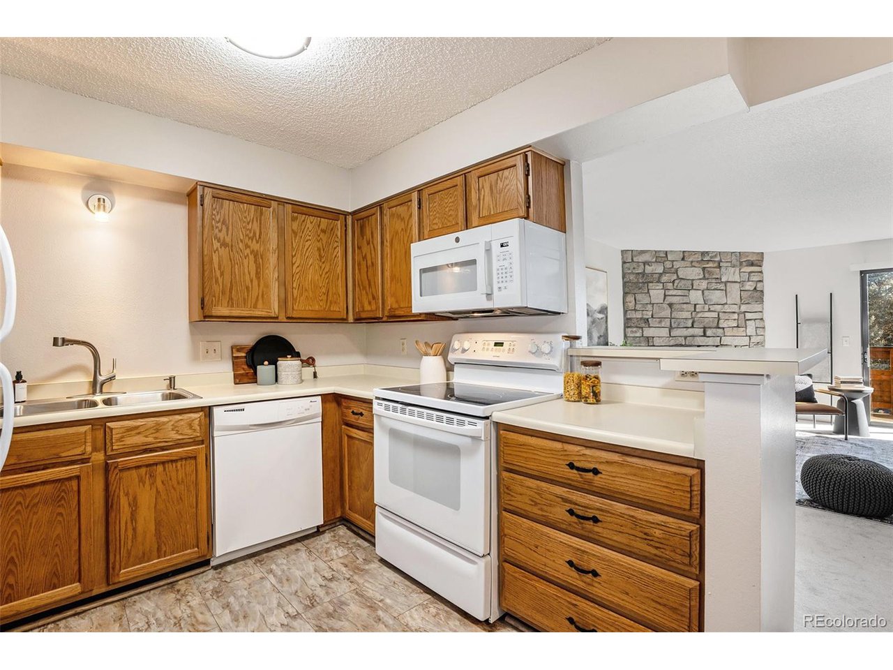 331 Wright St 7-205