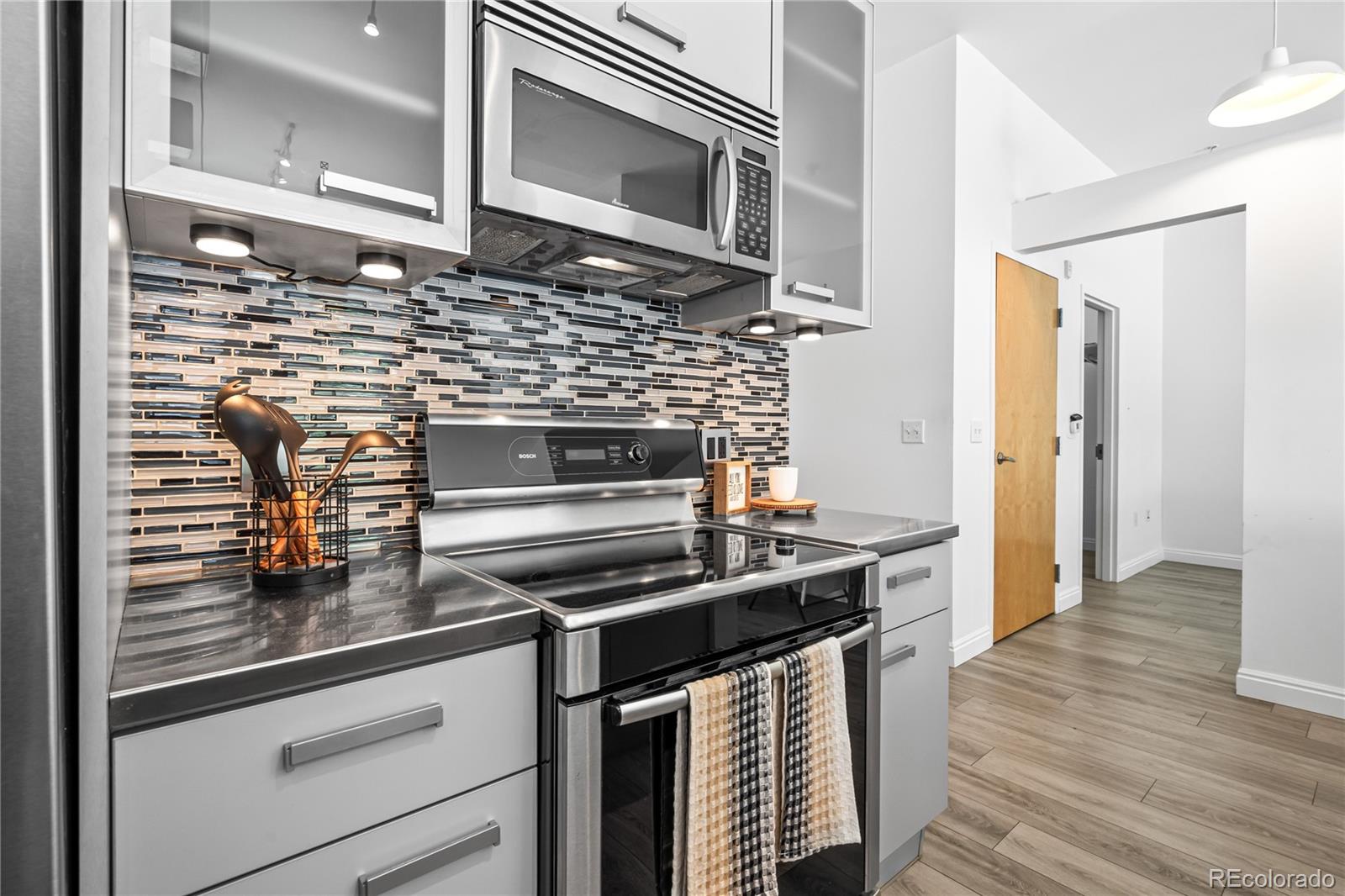 3100 Huron Street Unit: 1A