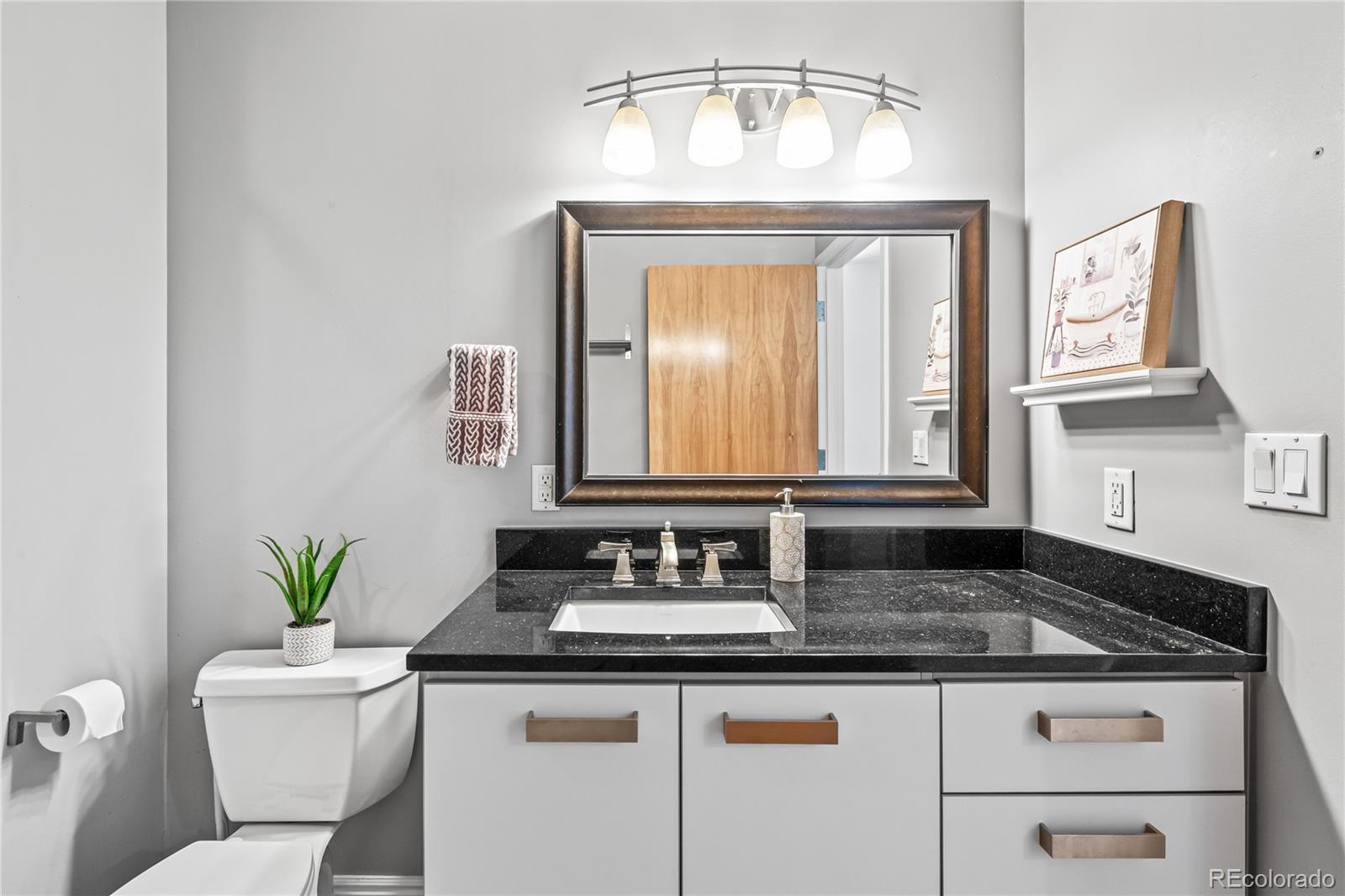 3100 Huron Street Unit: 1A