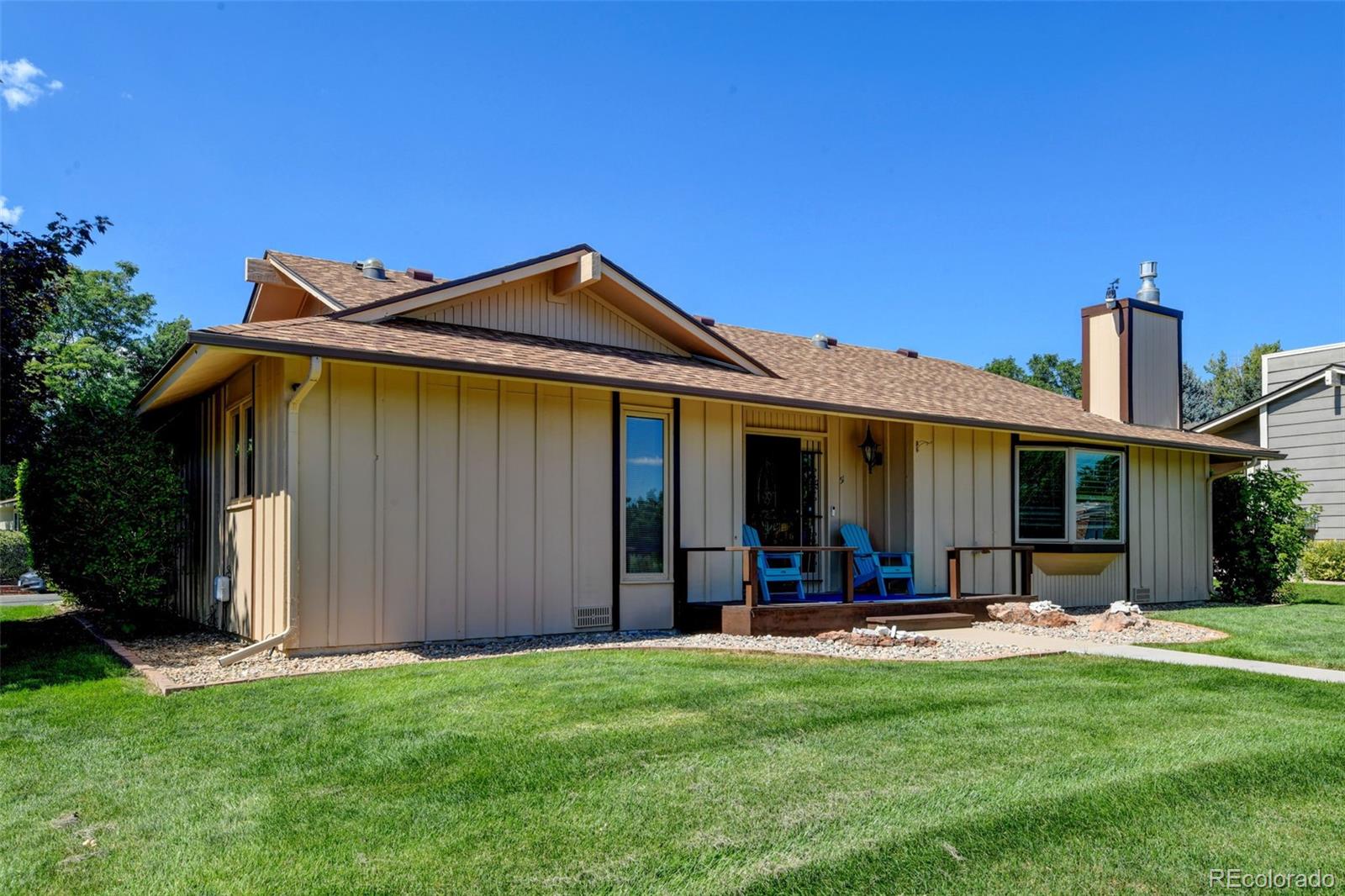 51 Scott Drive S