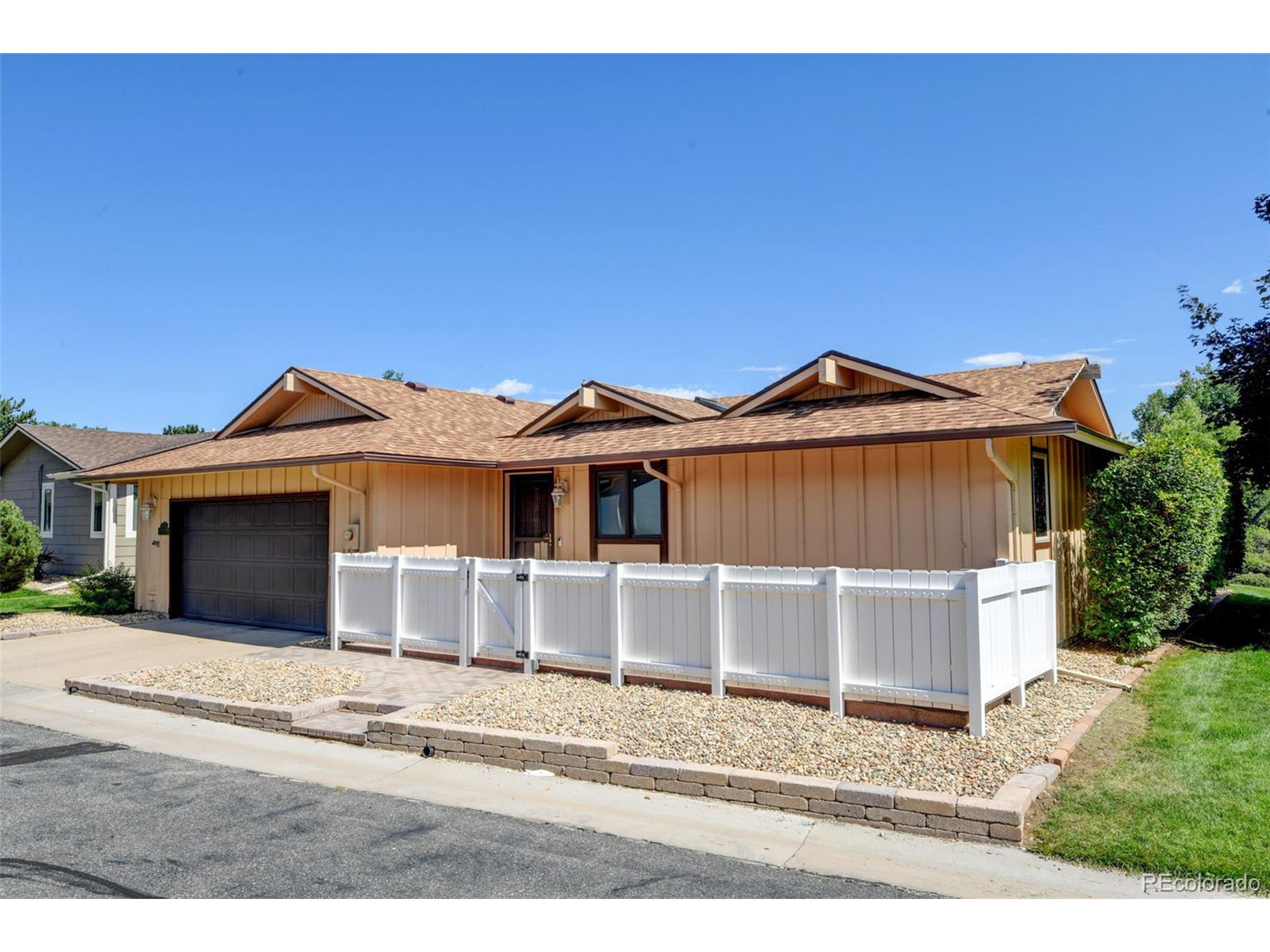 51 Scott Dr S
