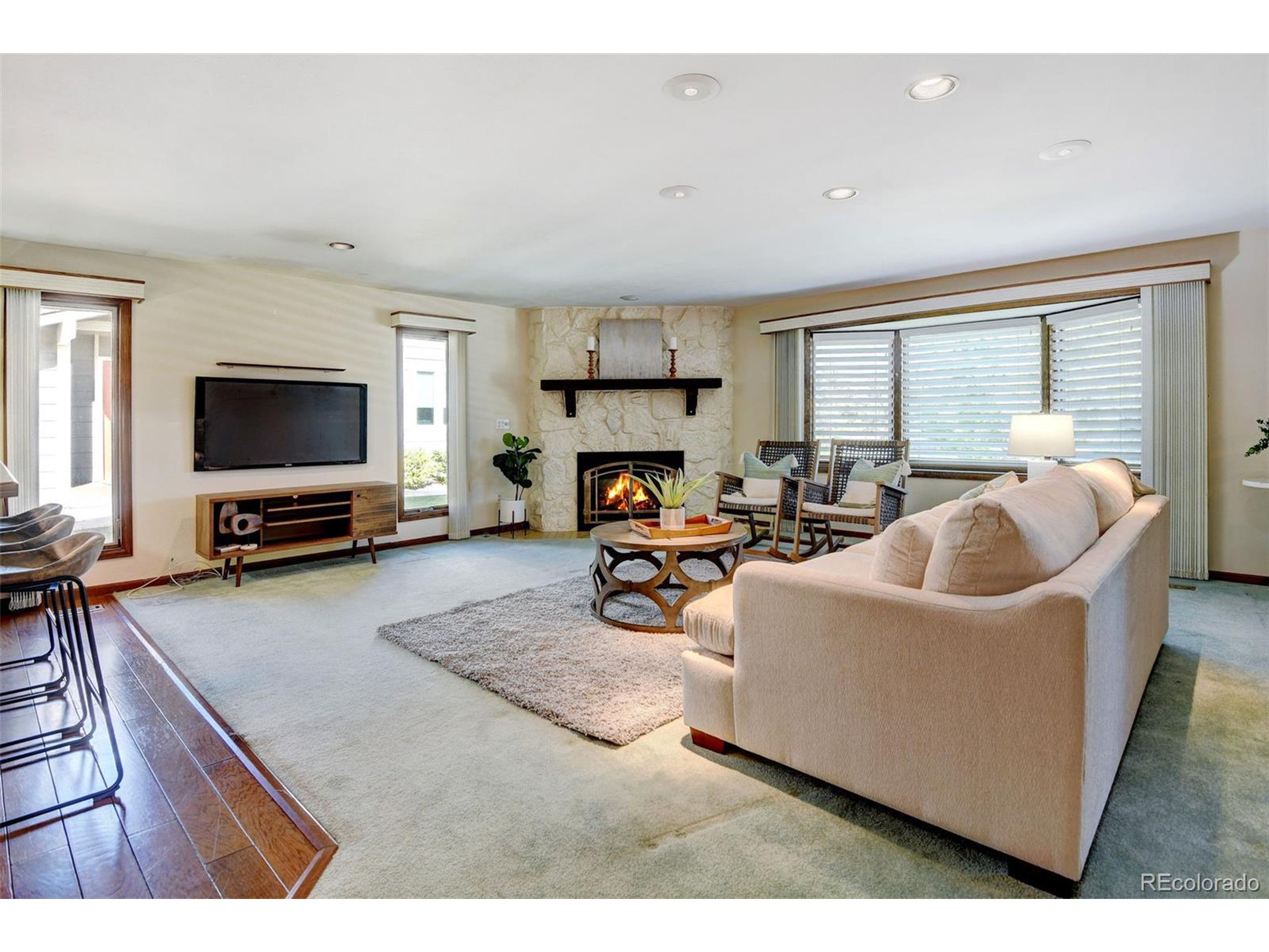51 Scott Dr S