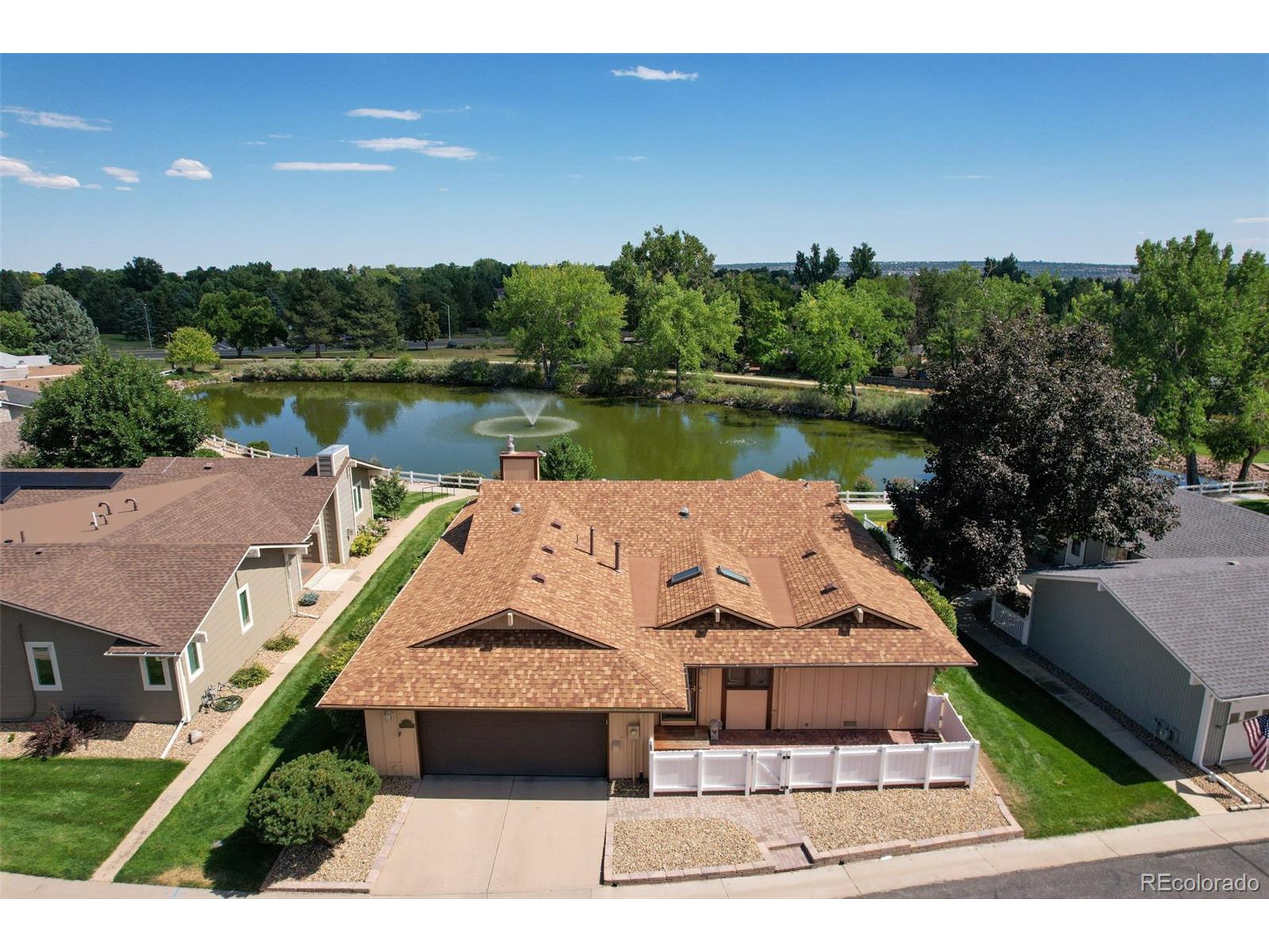 51 Scott Dr S