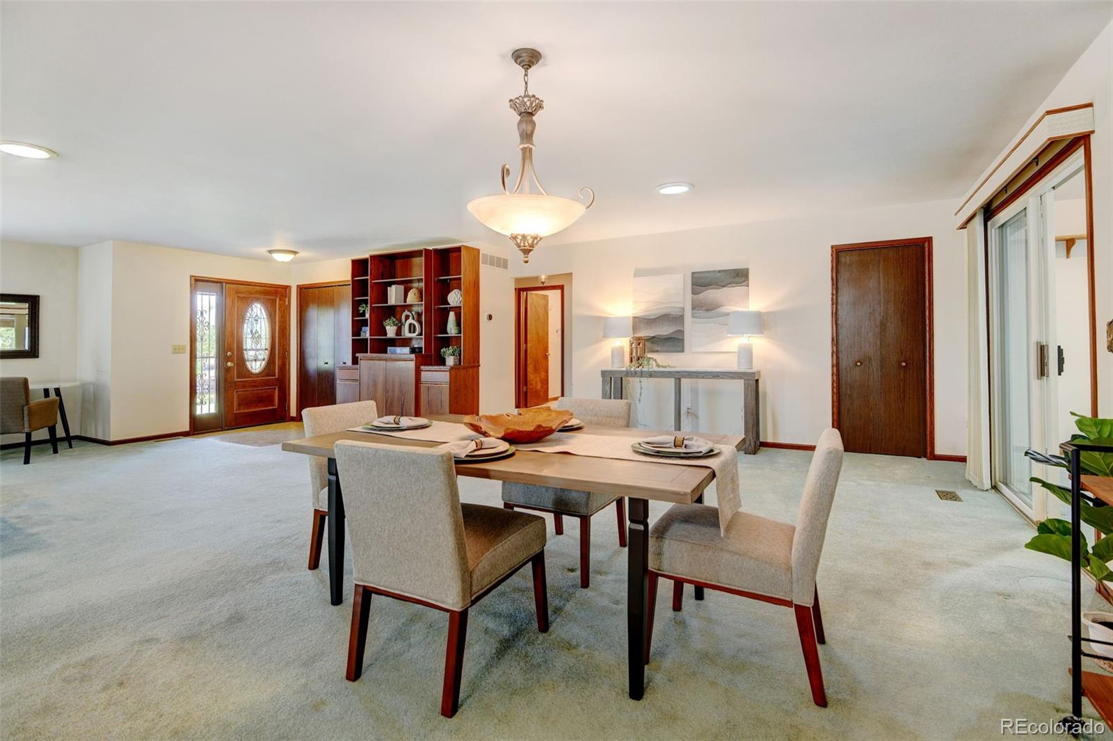 51 Scott Drive S