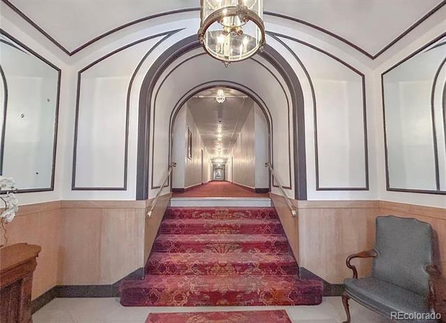 1515 E 9th Avenue Unit: 201