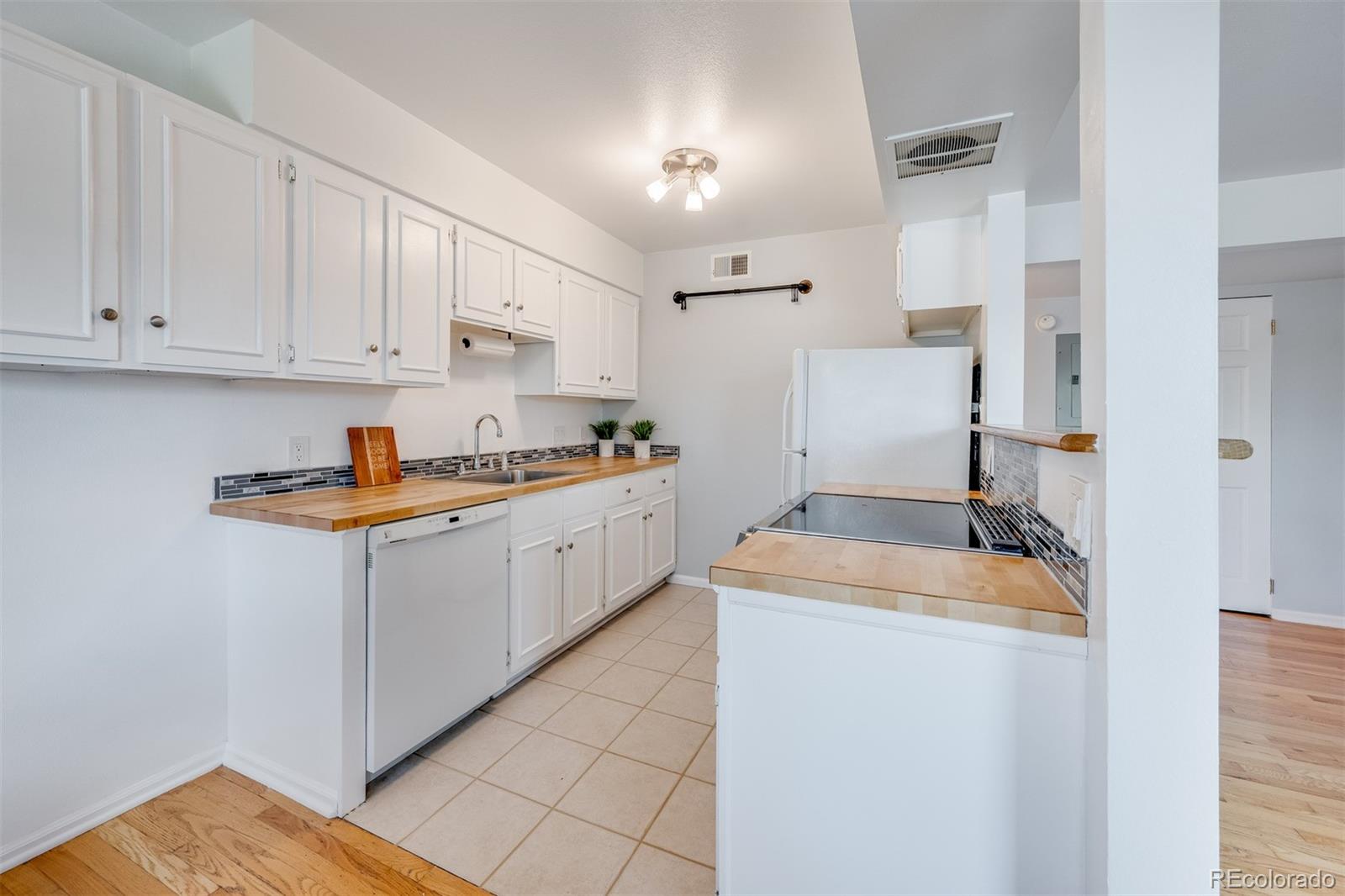 3141 S Tamarac Drive Unit: F301