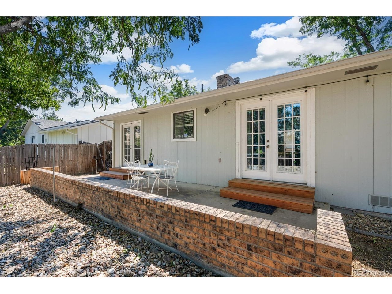 874 Dexter Dr