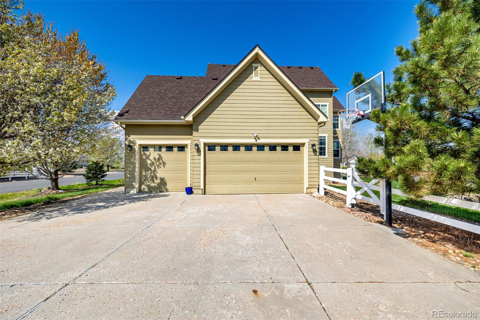 3225 Rinn Valley Drive