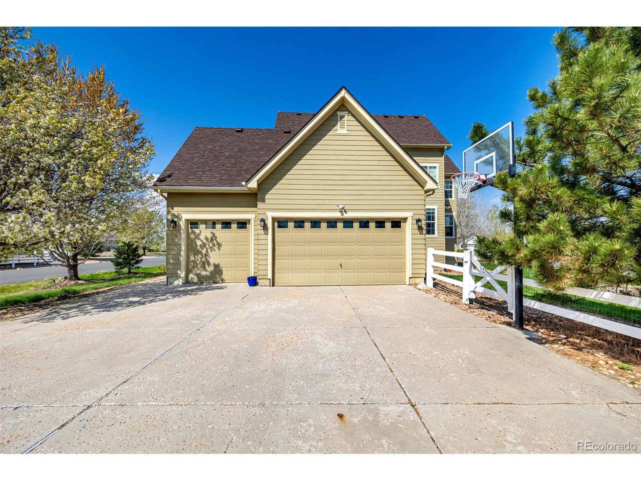 3225 Rinn Valley Dr