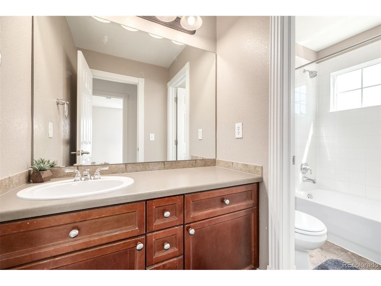 3225 Rinn Valley Dr