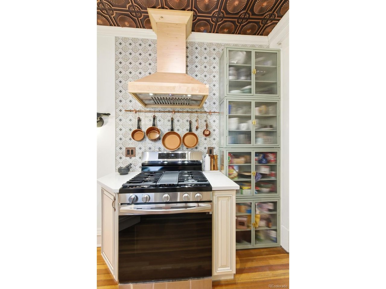 1746 N Franklin St 1