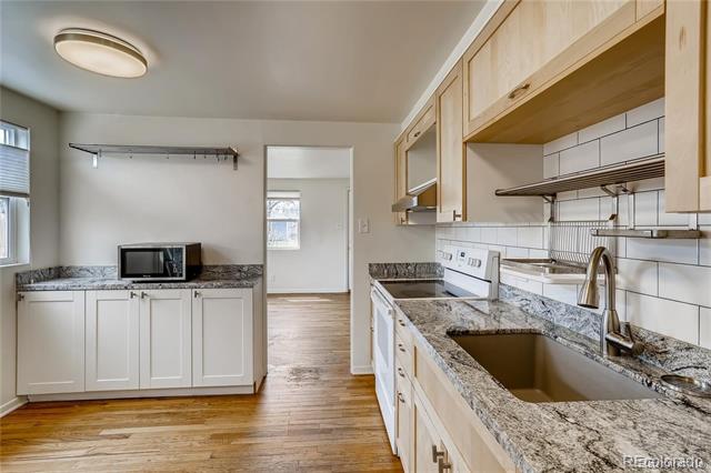 6829 Reno Drive