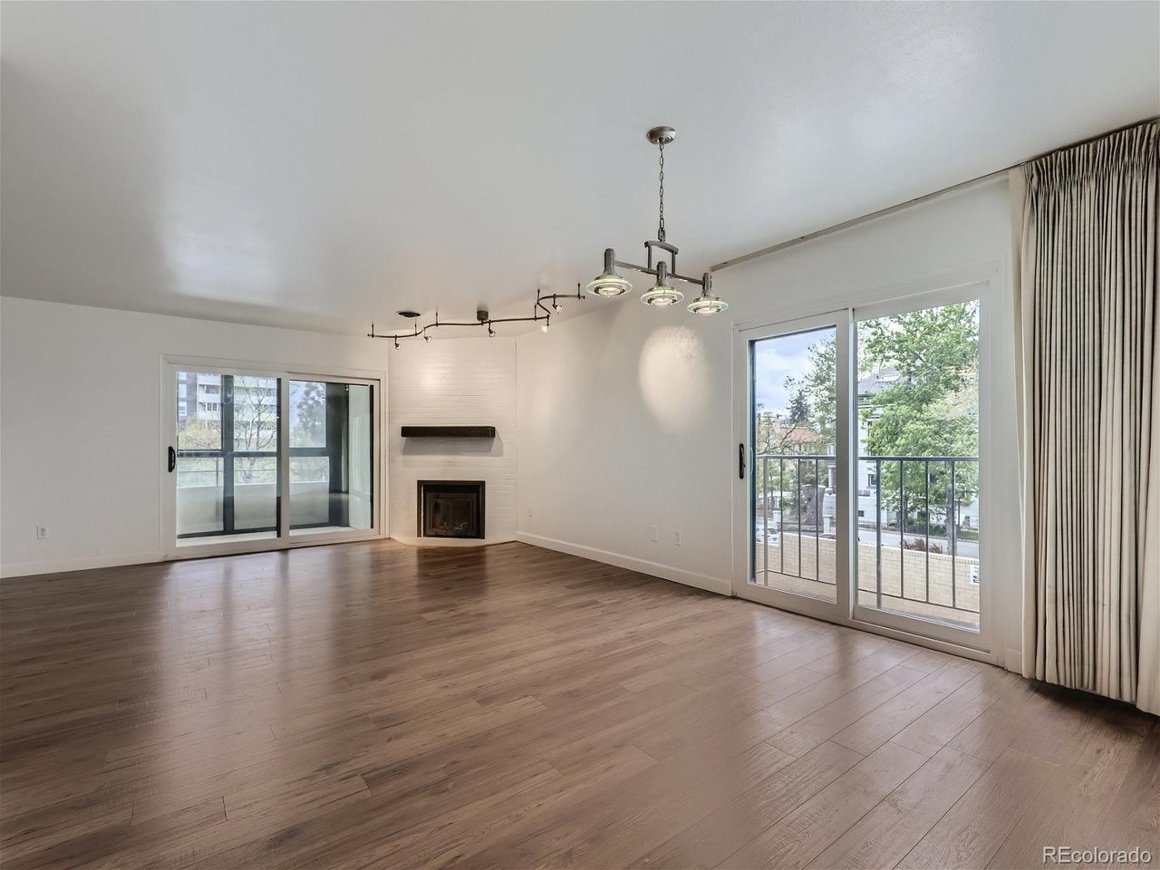 800 Pearl St 204