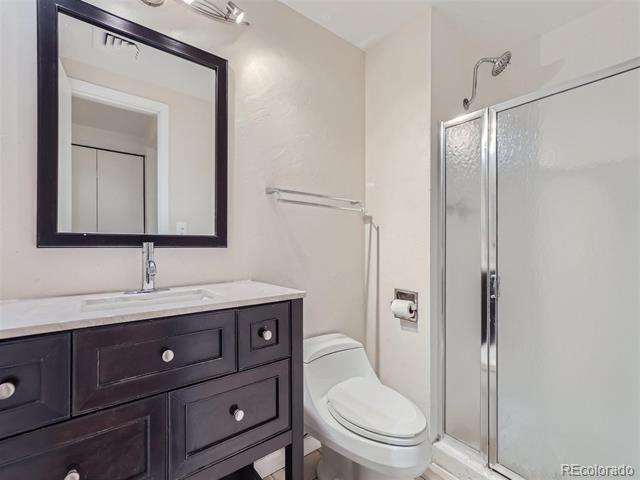 800 Pearl Street Unit: 204