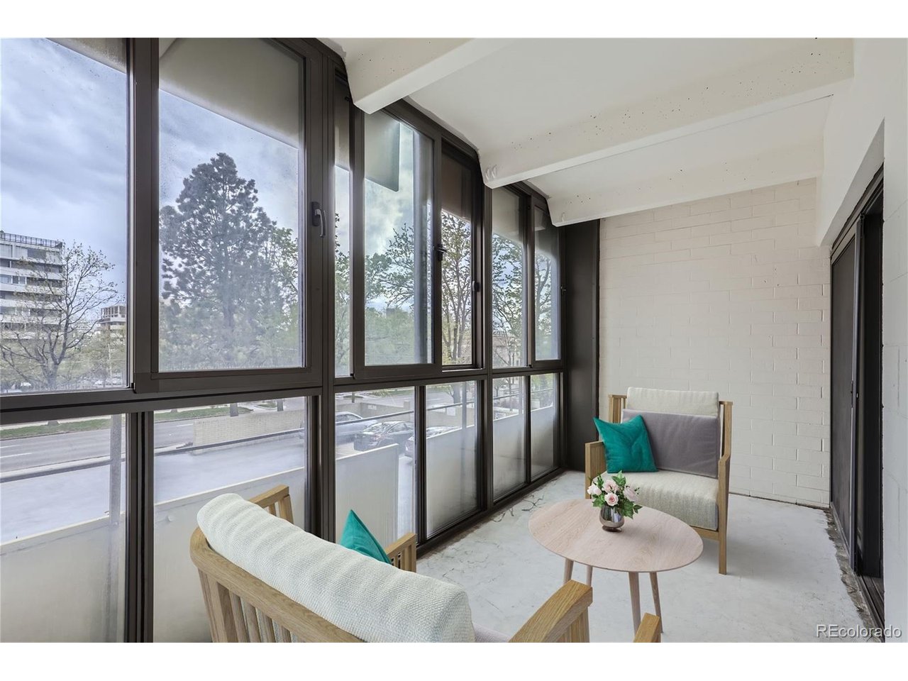 800 Pearl St 204