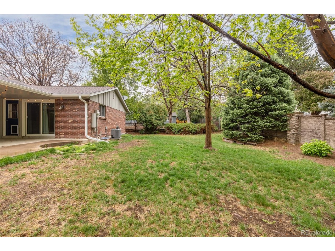 2622 S Brentwood Ct