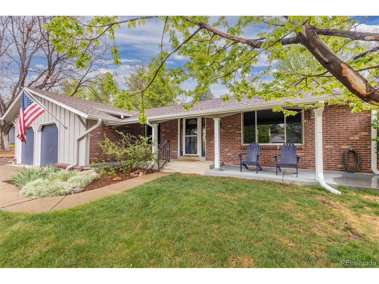 2622 S Brentwood Ct