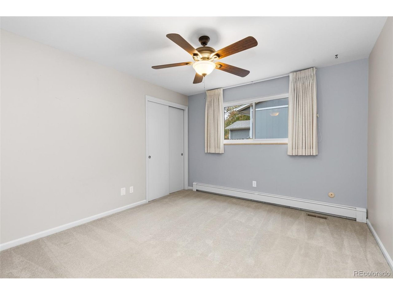 2622 S Brentwood Ct