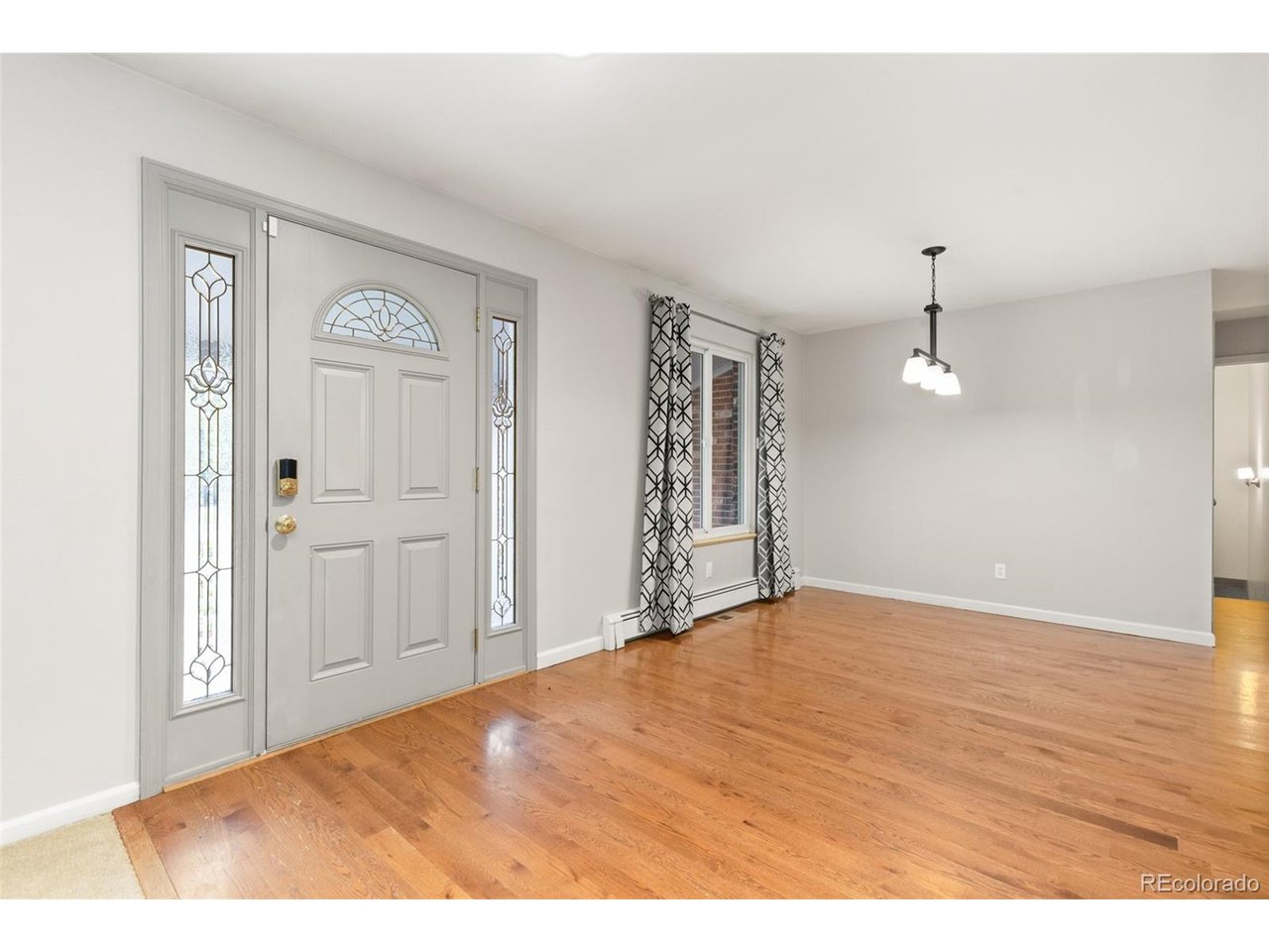 2622 S Brentwood Ct