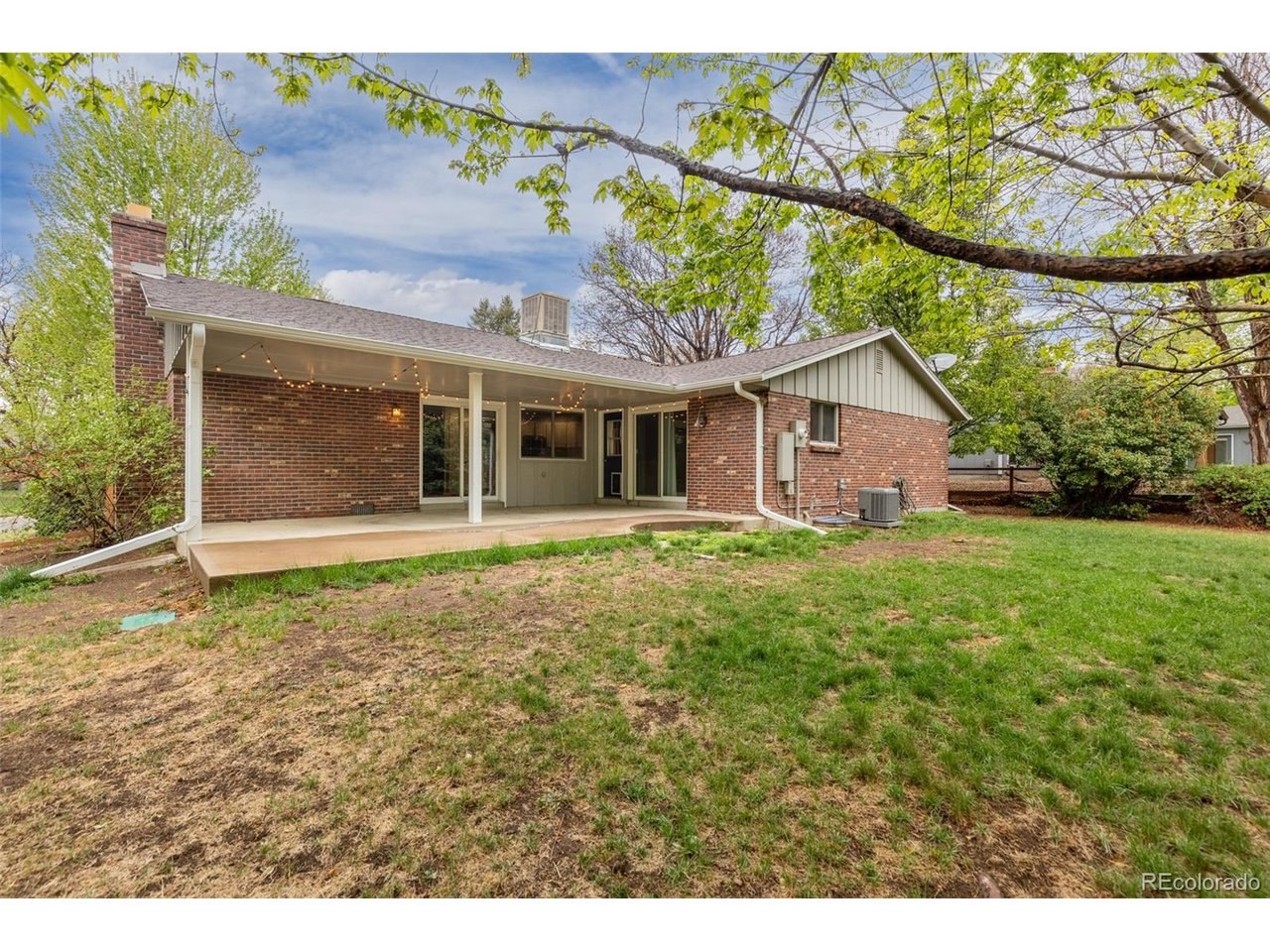 2622 S Brentwood Ct
