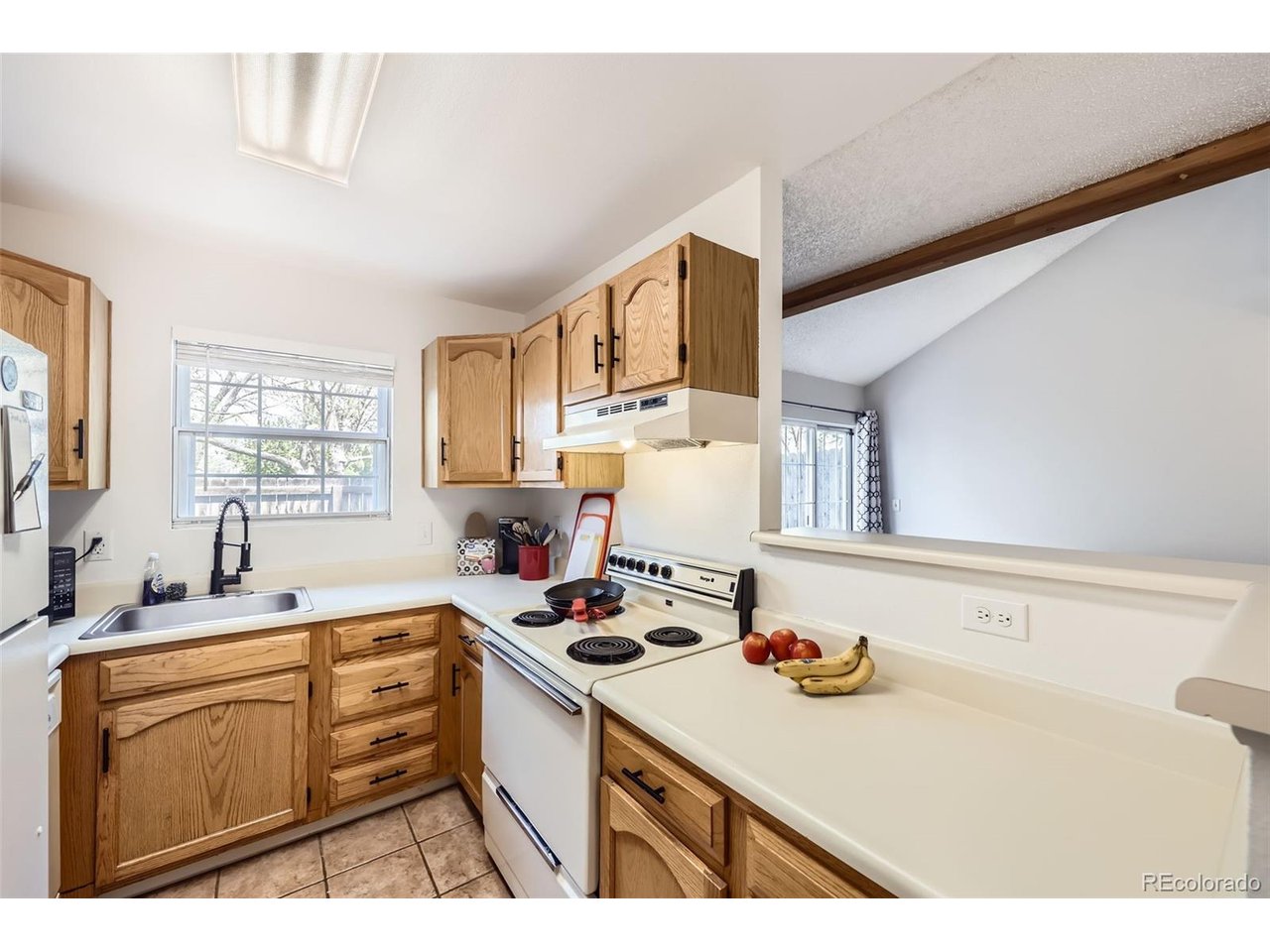 12332 Colorado Blvd 30