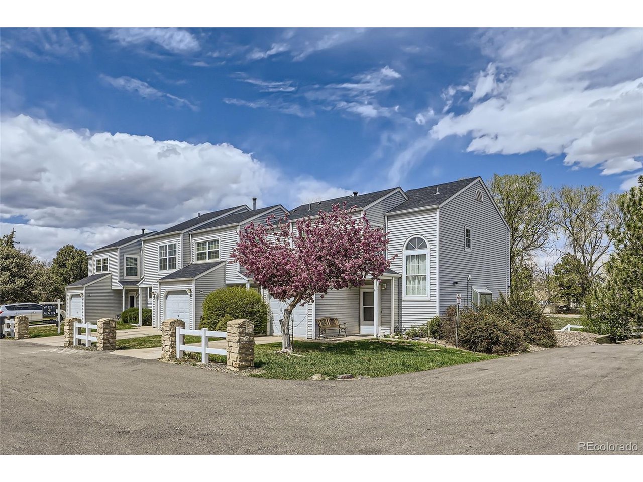 12332 Colorado Blvd 30