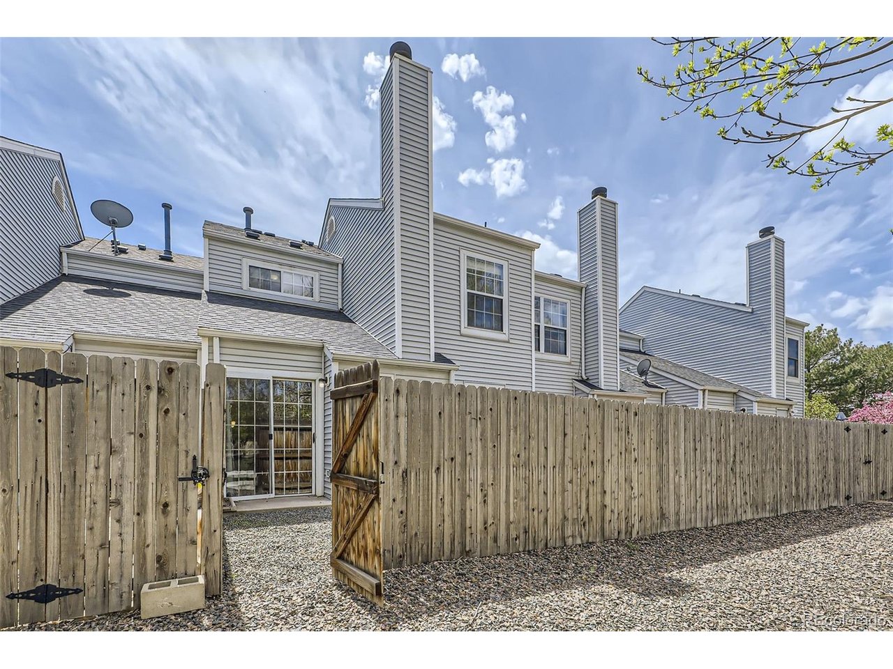 12332 Colorado Blvd 30