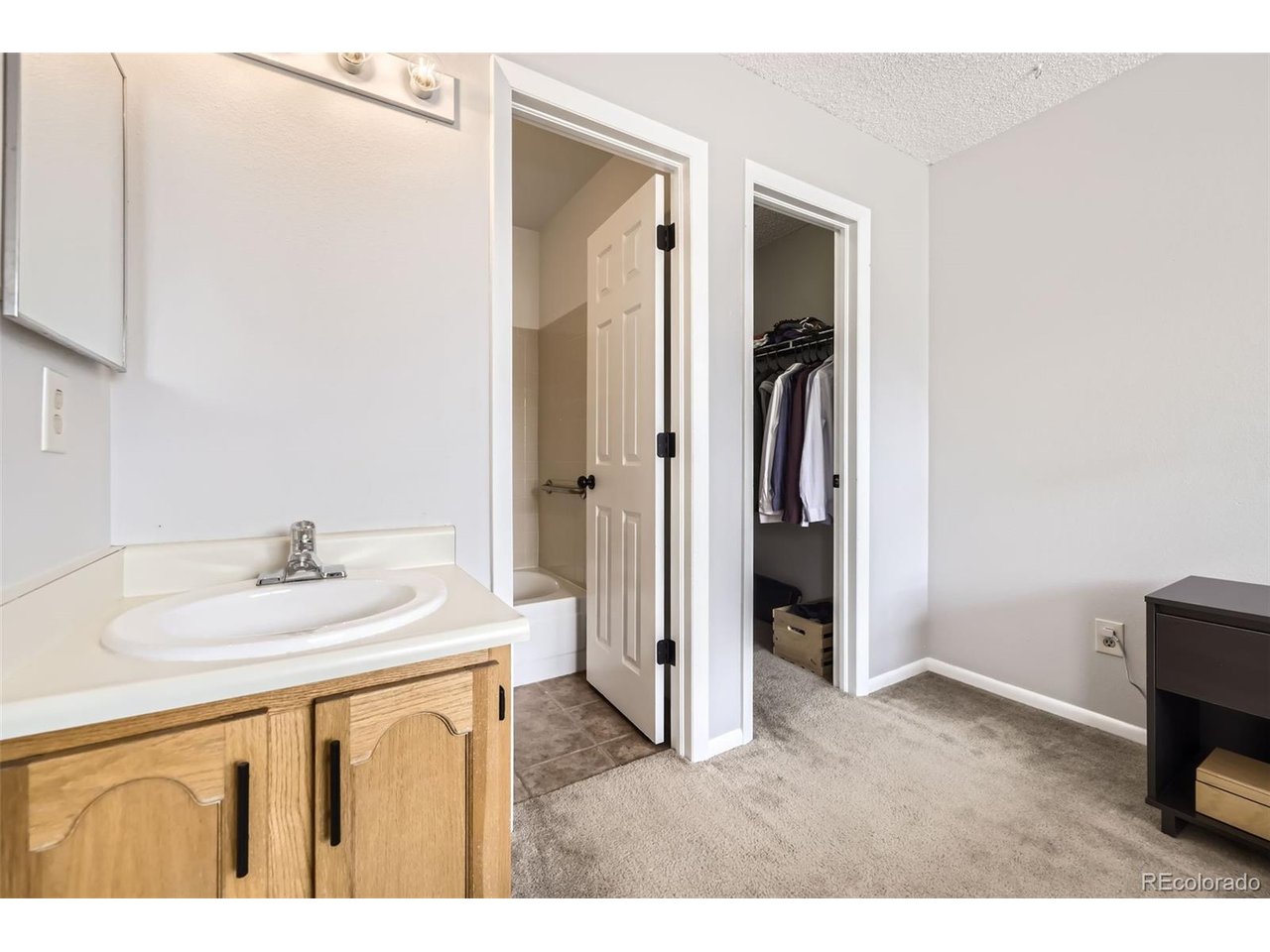 12332 Colorado Blvd 30