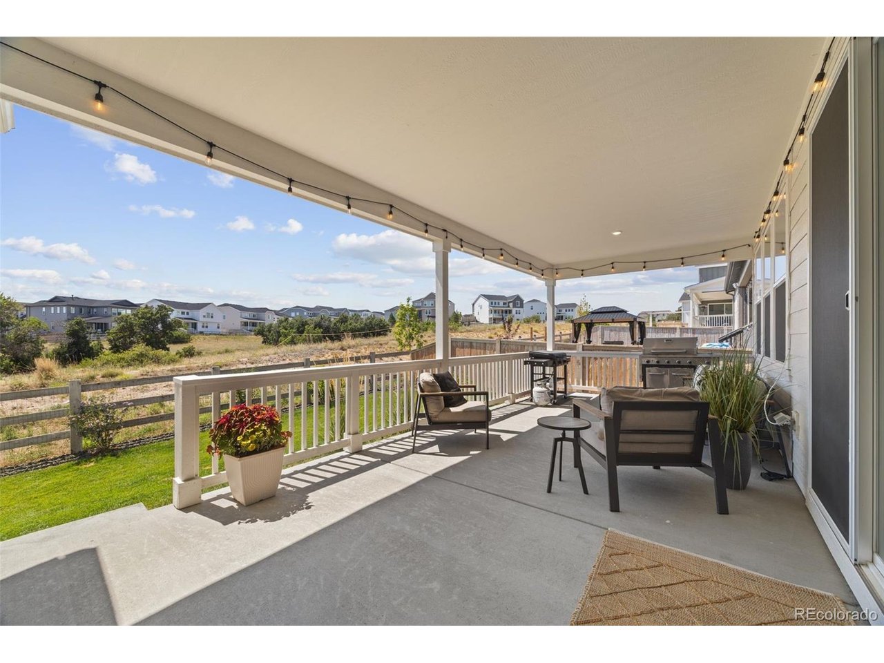 16526 Black Rose Cir