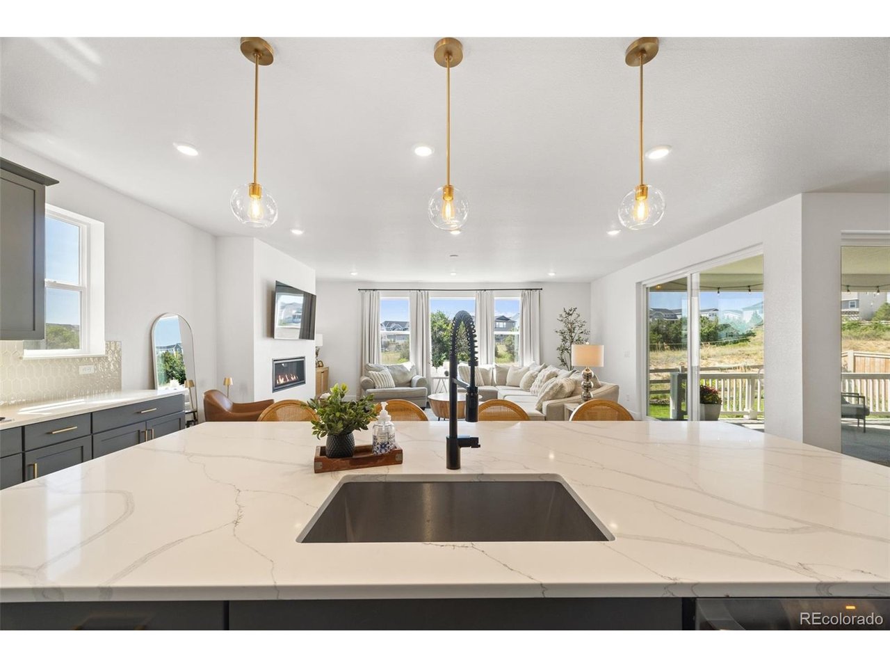 16526 Black Rose Cir