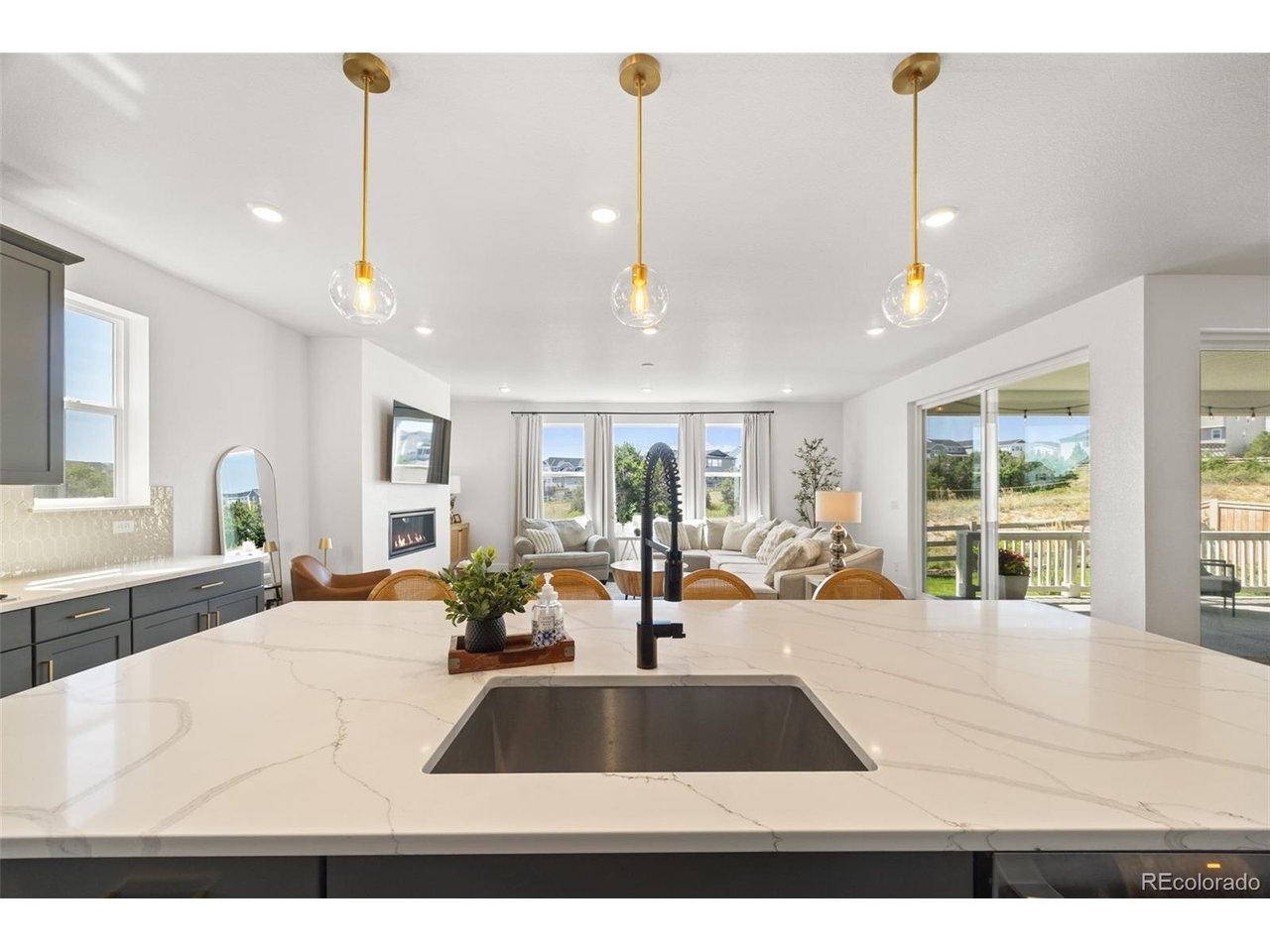 16526 Black Rose Cir