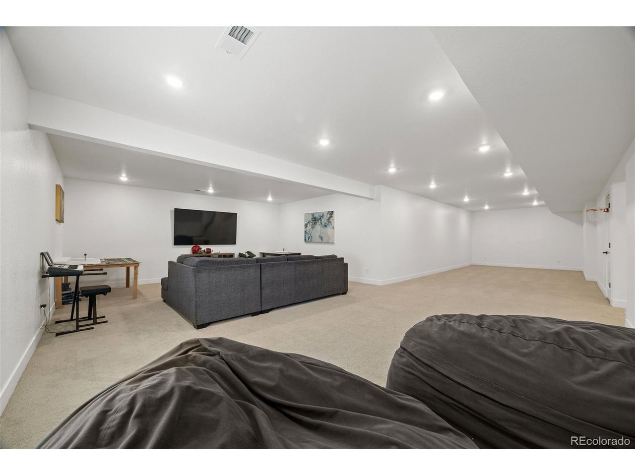 16526 Black Rose Cir