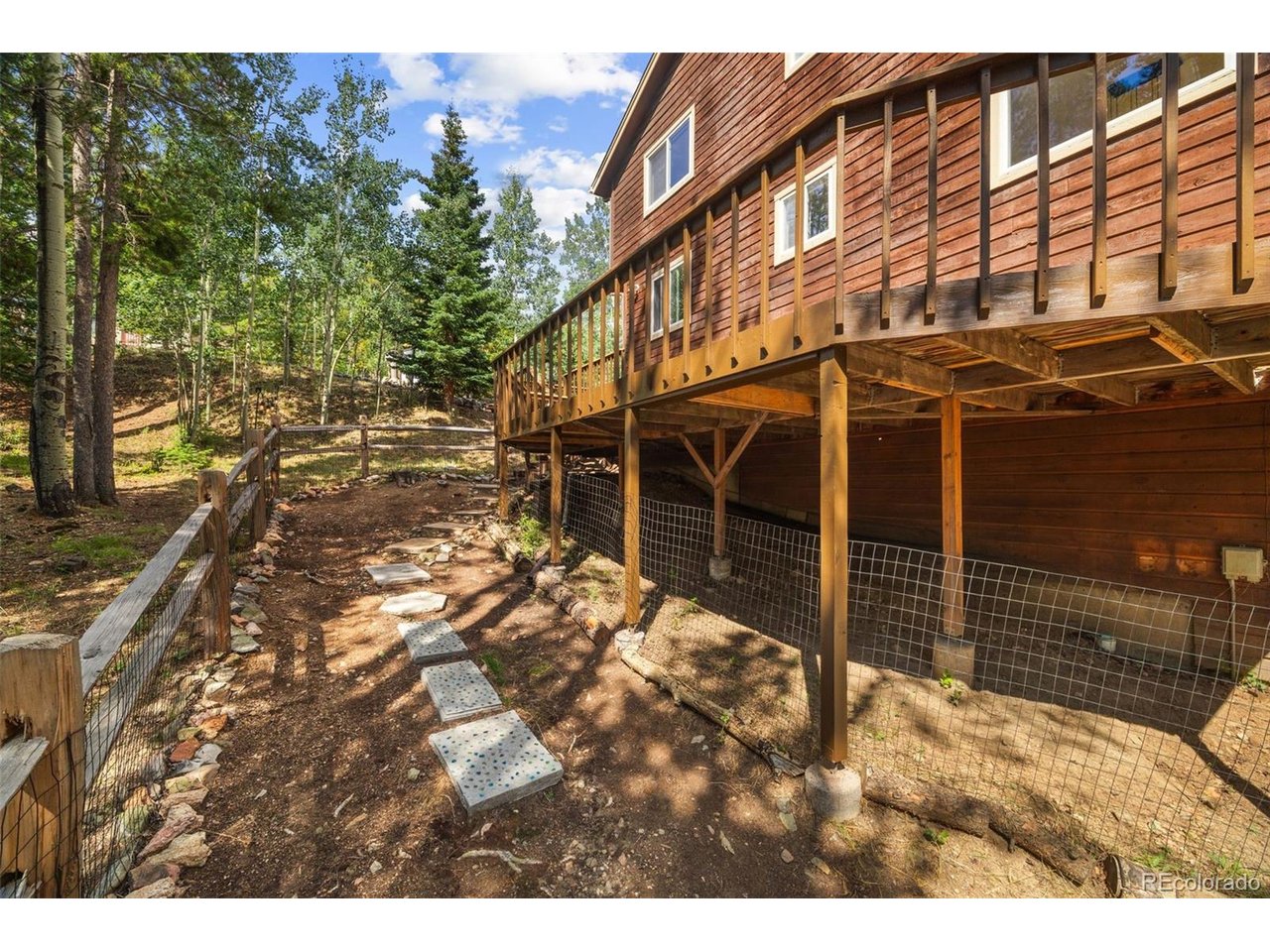 11512 Hannah Dr