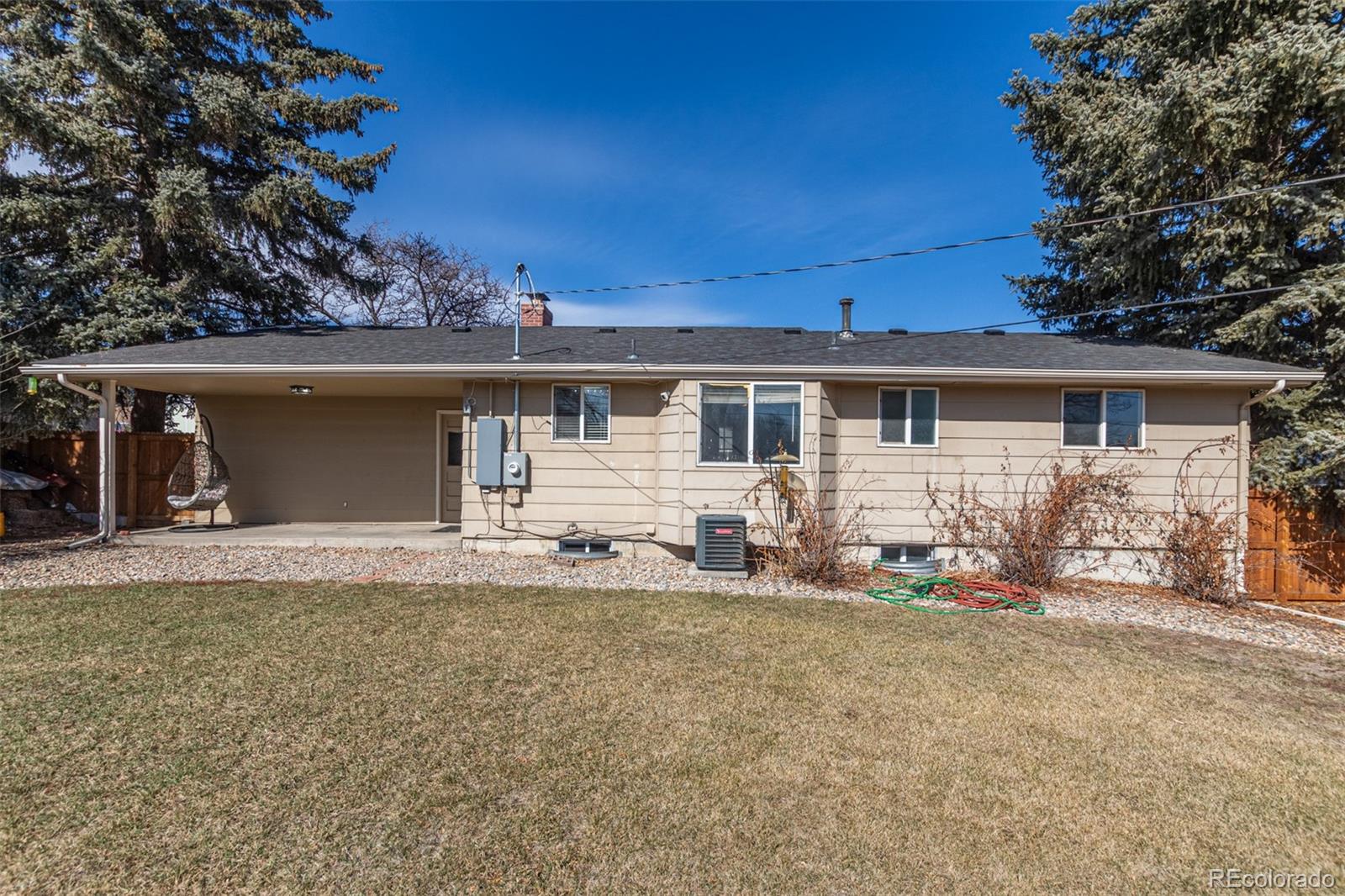 6844 W 76th Place